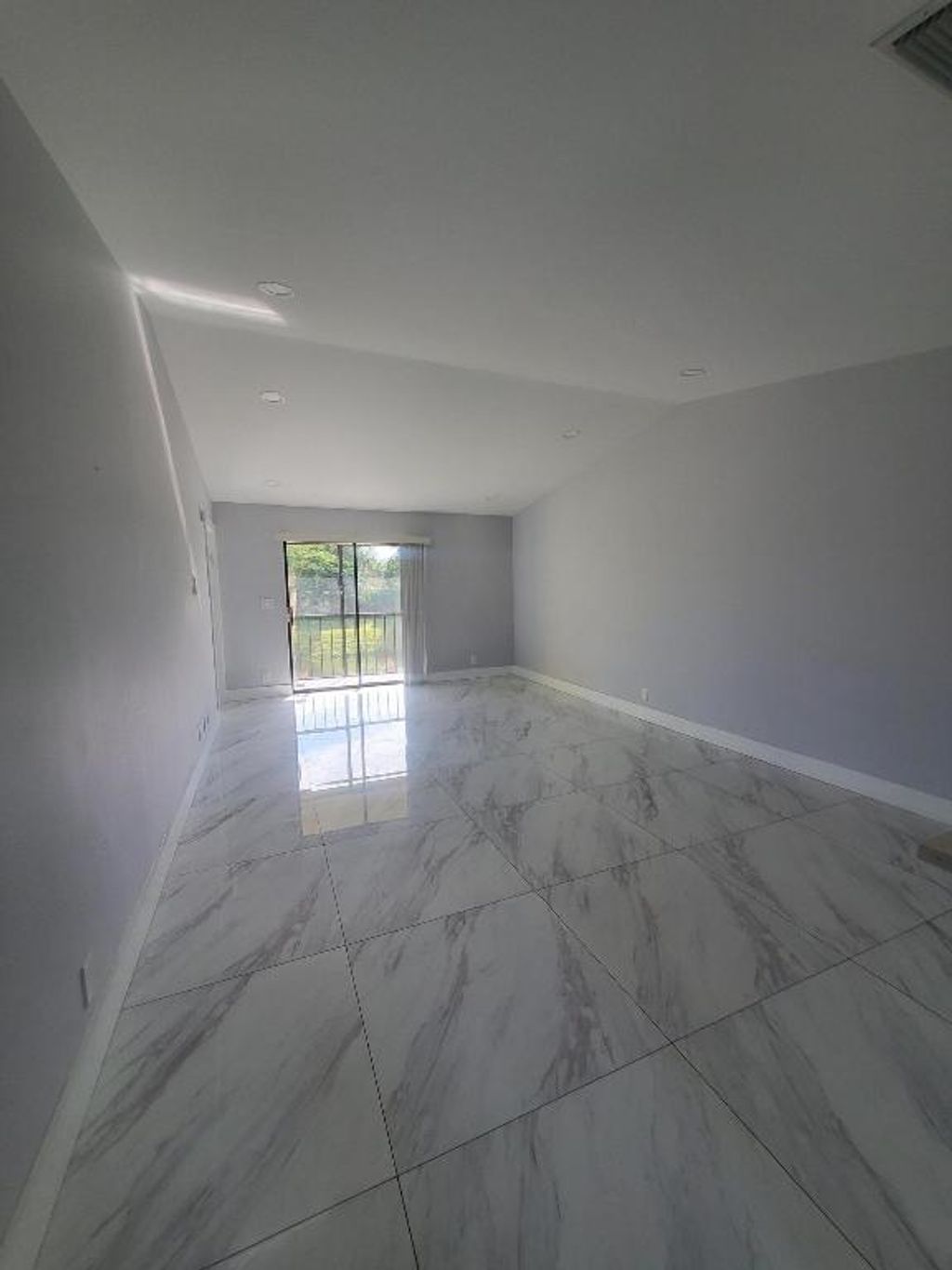 Photo of 9431 Boca Cove Circle #1015, Boca Raton, FL 33428 (MLS # R10932079)