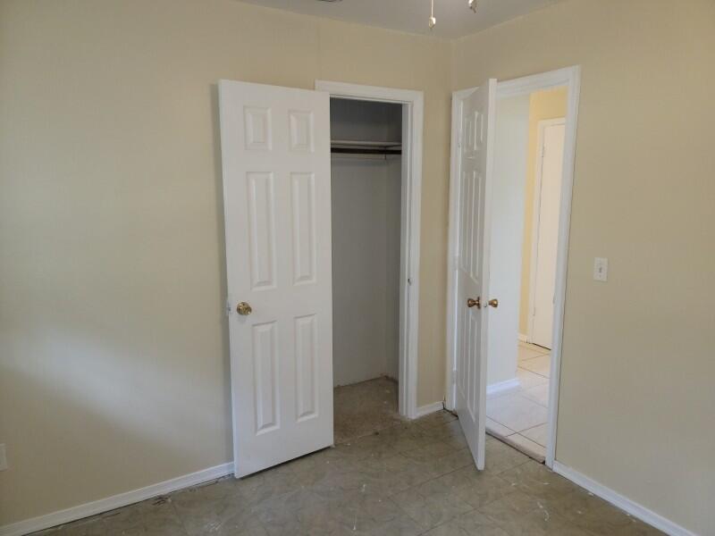 SHERATON PLAZA UNIT 4 REP - Residential Lease