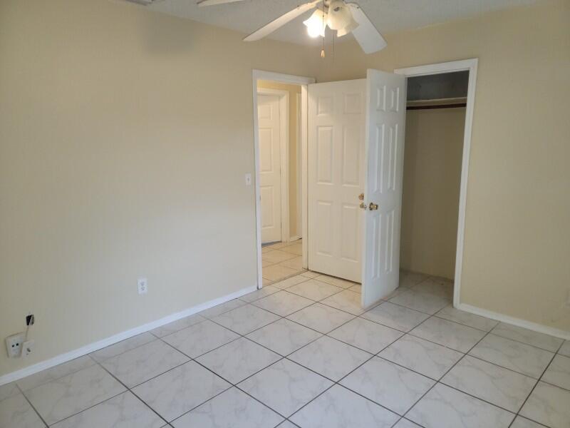 SHERATON PLAZA UNIT 4 REP - Residential Lease