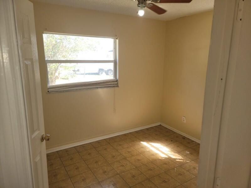 SHERATON PLAZA UNIT 4 REP - Residential Lease