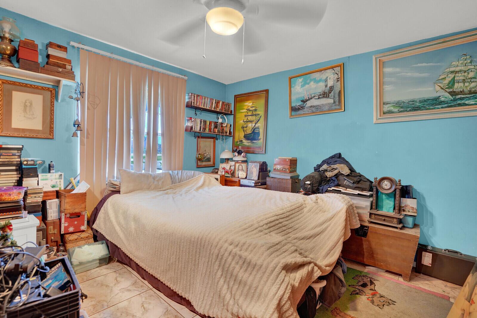 AMERICAN HOMES AT BOCA RA - Residential