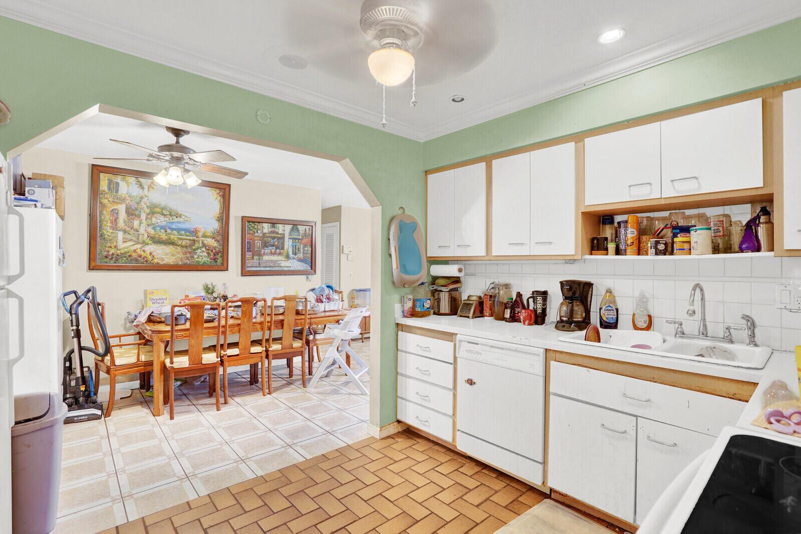 AMERICAN HOMES AT BOCA RA - Residential