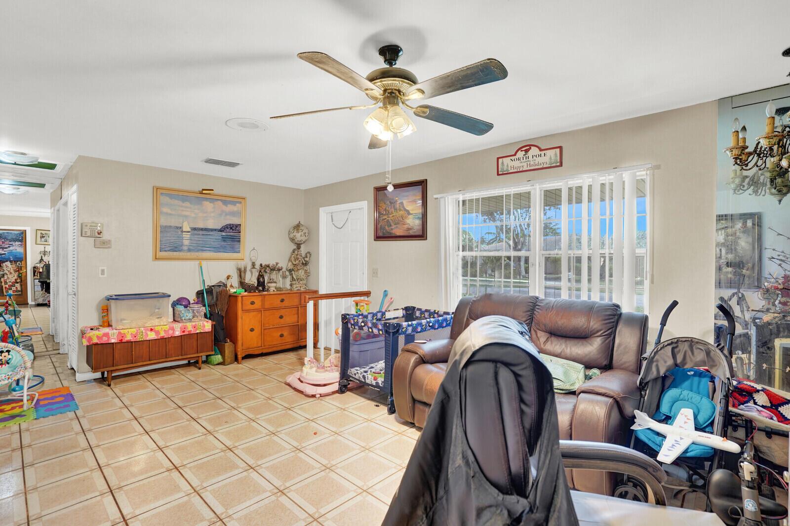 AMERICAN HOMES AT BOCA RA - Residential