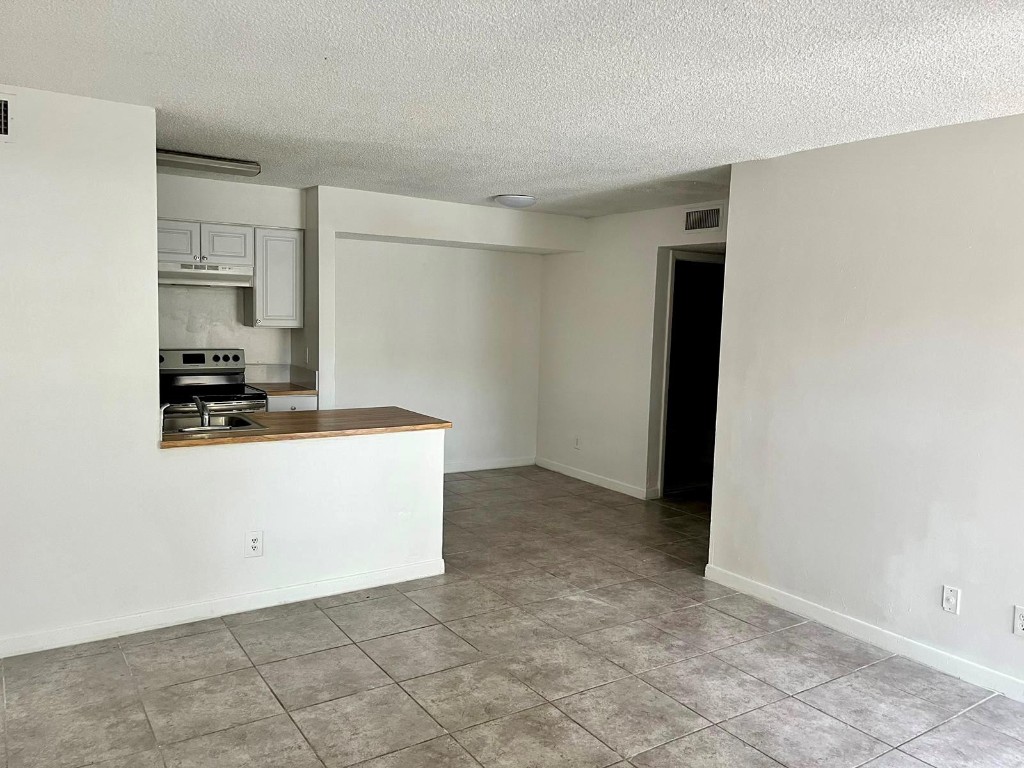 Bella Grand Condo - Residential Lease