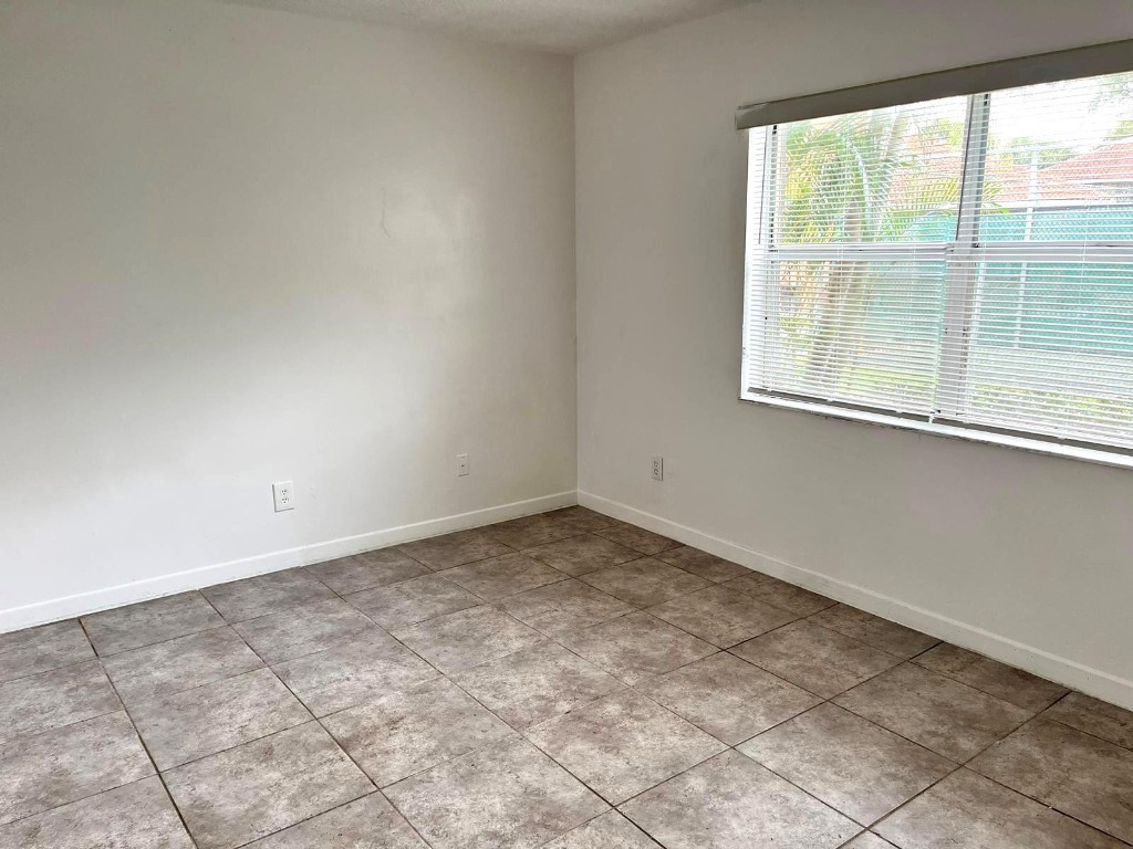 Bella Grand Condo - Residential Lease