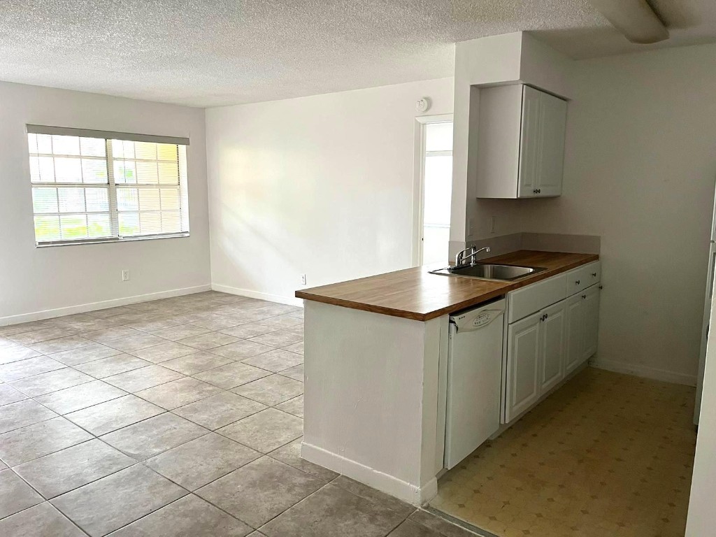 Bella Grand Condo - Residential Lease