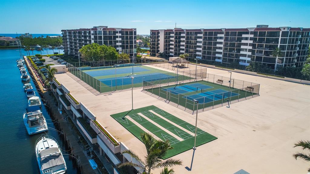 PORTA BELLA EAST AND PORTA BELLA SOUTHWEST CONDO A - Residential