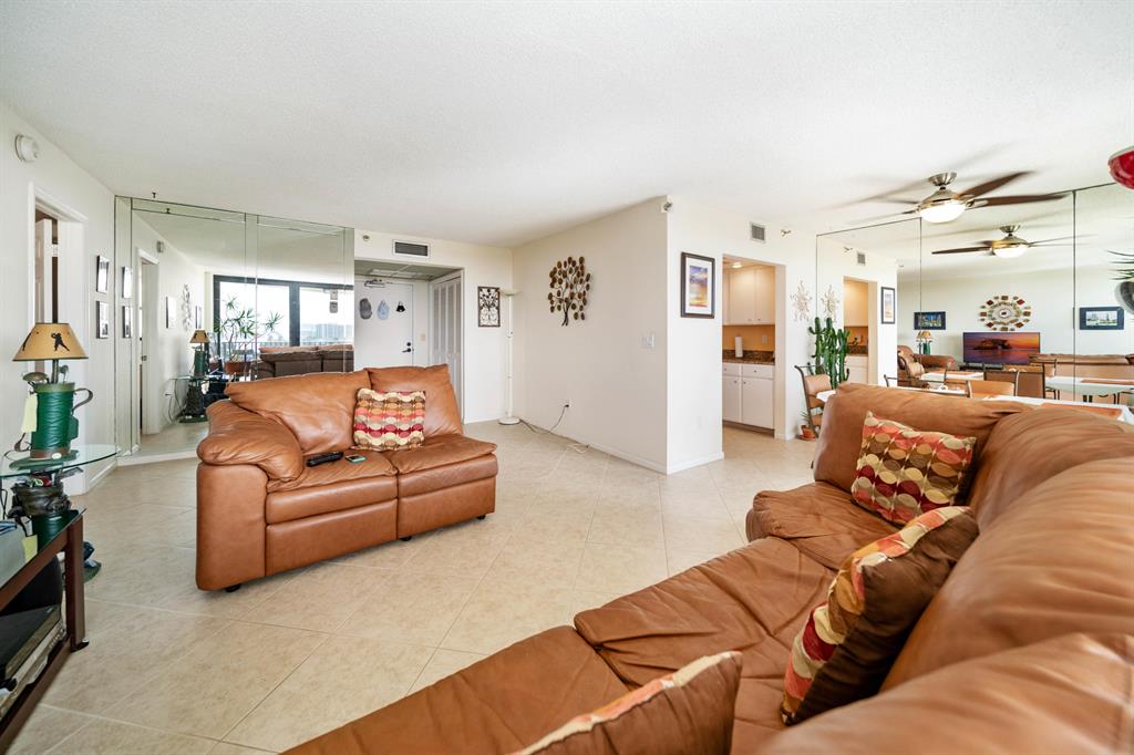 PORTA BELLA EAST AND PORTA BELLA SOUTHWEST CONDO A - Residential