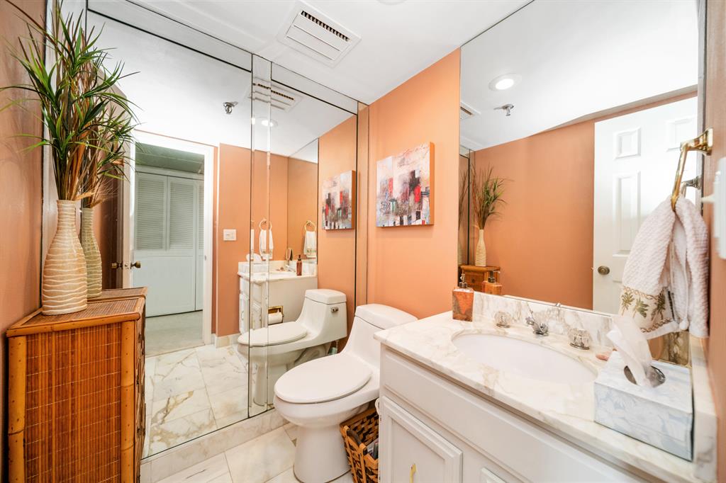 PORTA BELLA EAST AND PORTA BELLA SOUTHWEST CONDO A - Residential