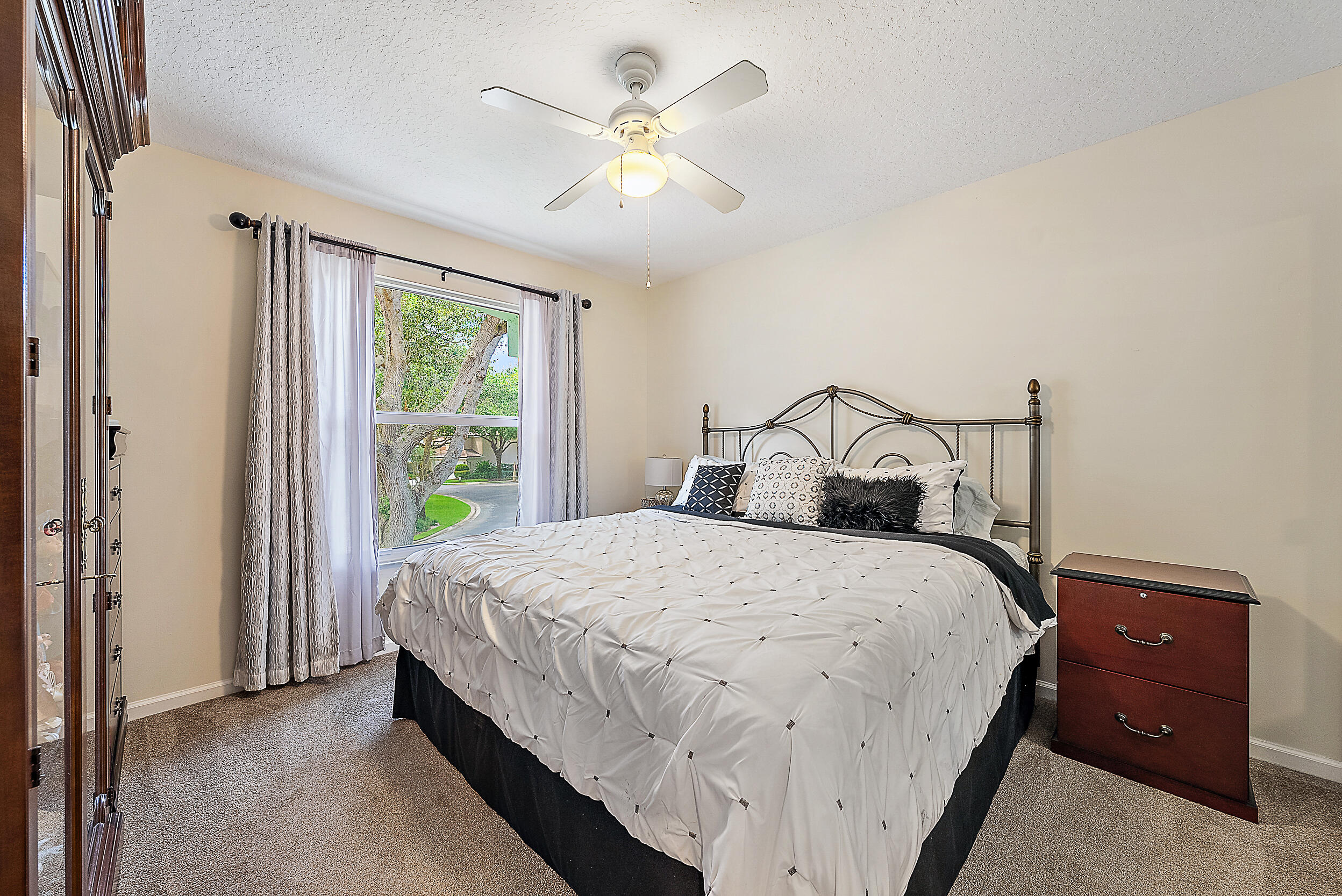 Oak Harbour - Residential