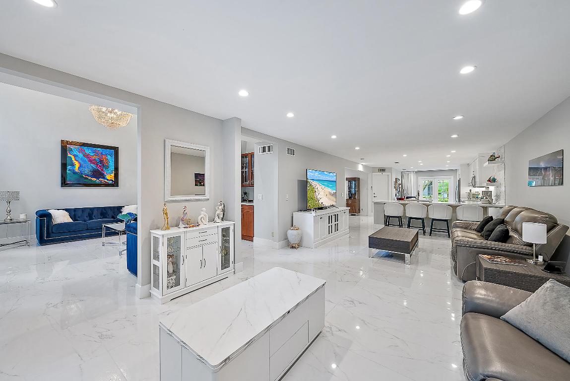 Oak Harbour - Residential