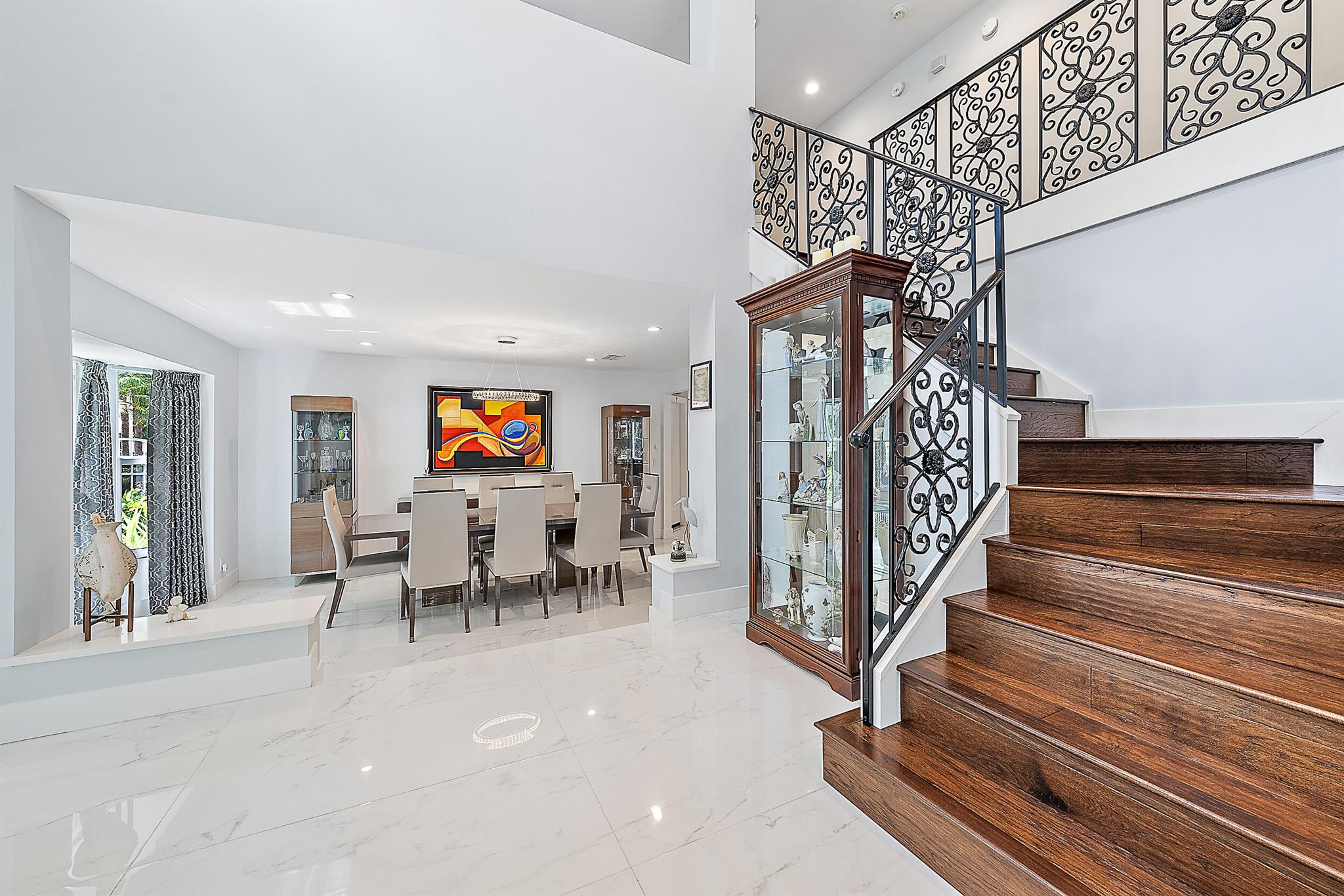 7 Grand Bay Circle