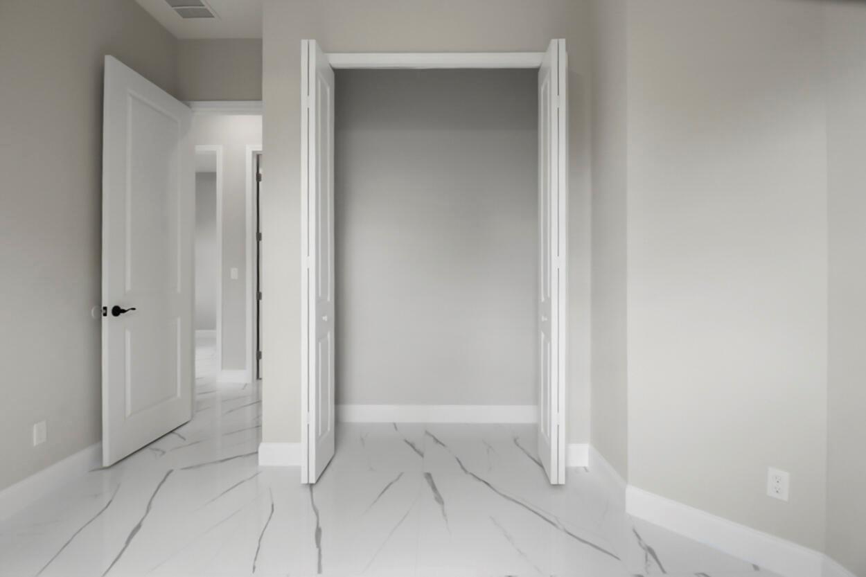 PORT ST LUCIE SECTION 23 - Residential