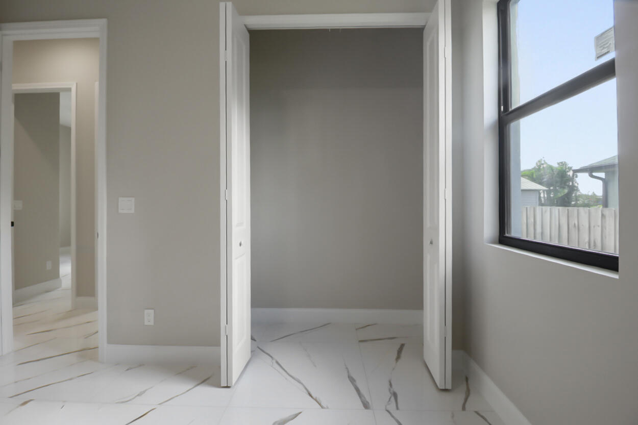 PORT ST LUCIE SECTION 23 - Residential