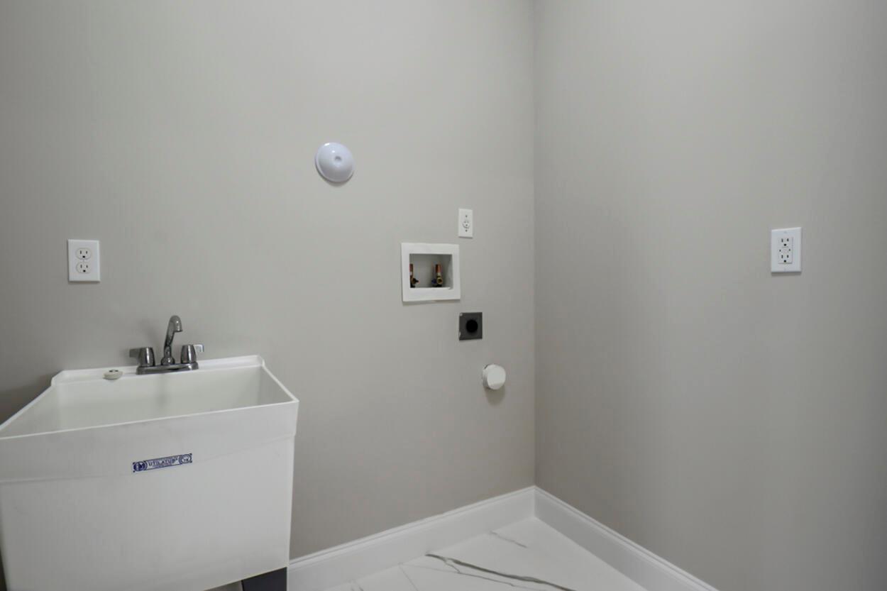 PORT ST LUCIE SECTION 23 - Residential