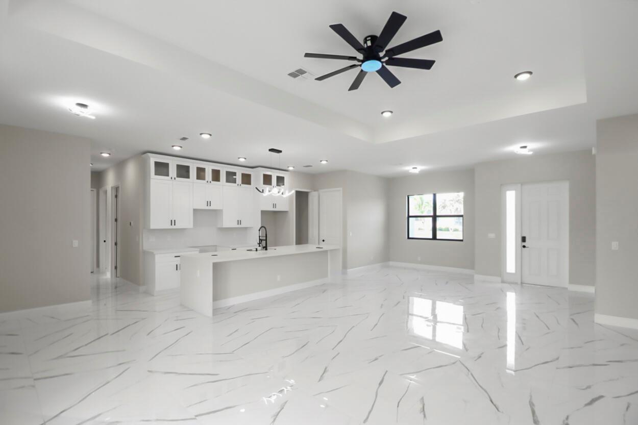 PORT ST LUCIE SECTION 23 - Residential