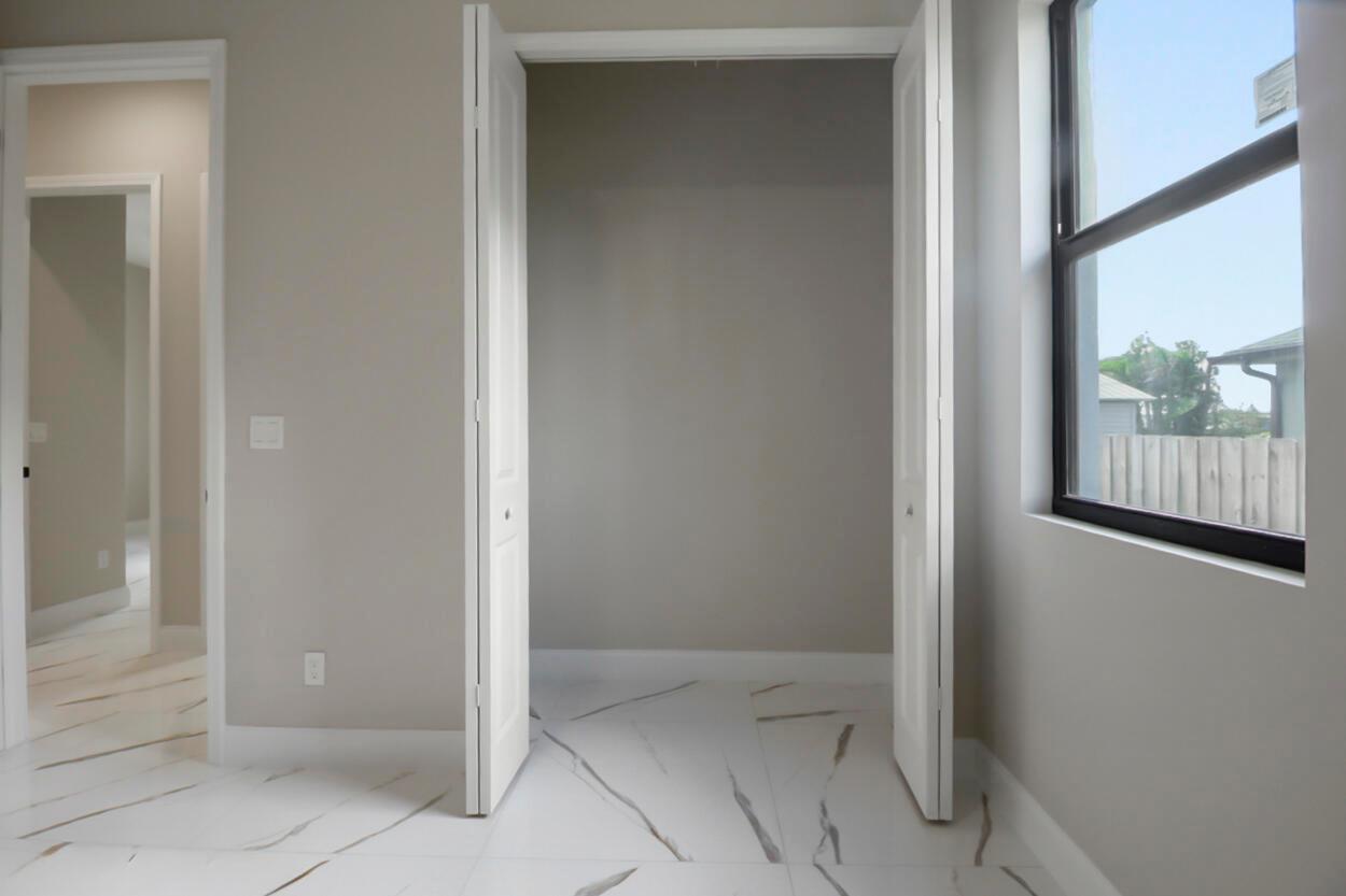 PORT ST LUCIE SECTION 23 - Residential