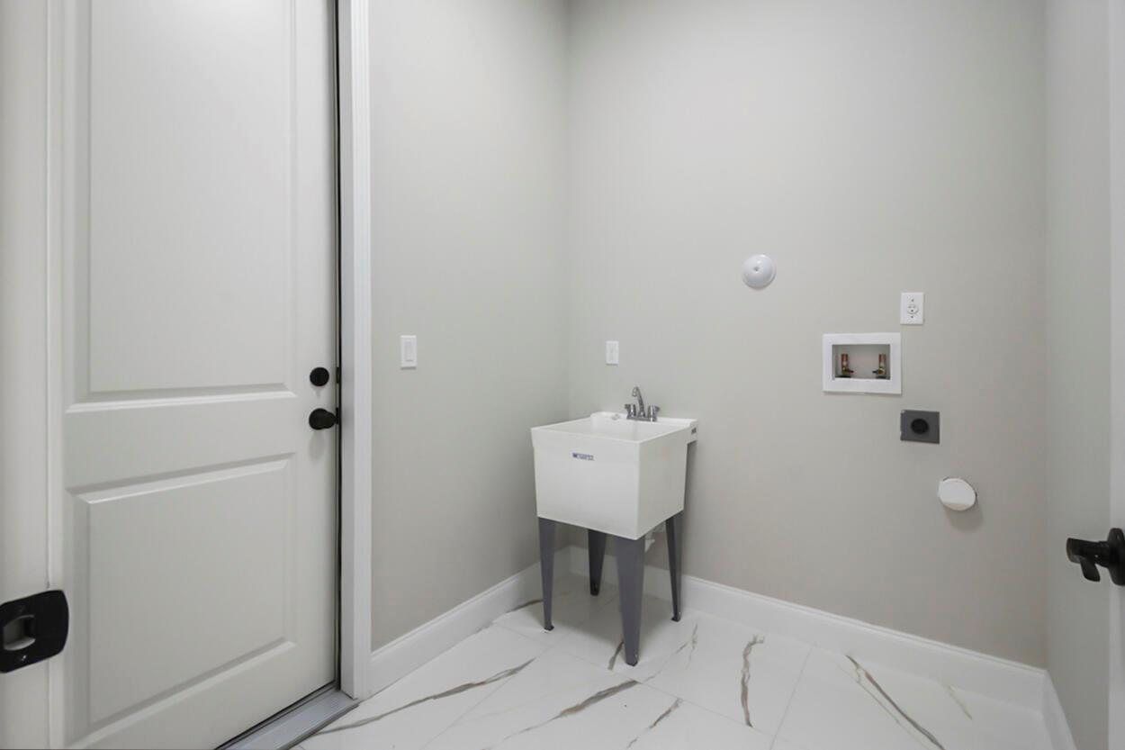 PORT ST LUCIE SECTION 23 - Residential