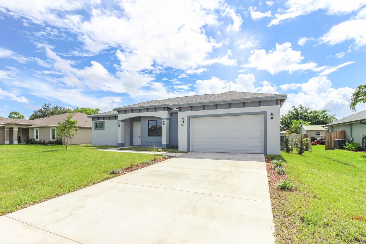PORT ST LUCIE SECTION 23 - Residential