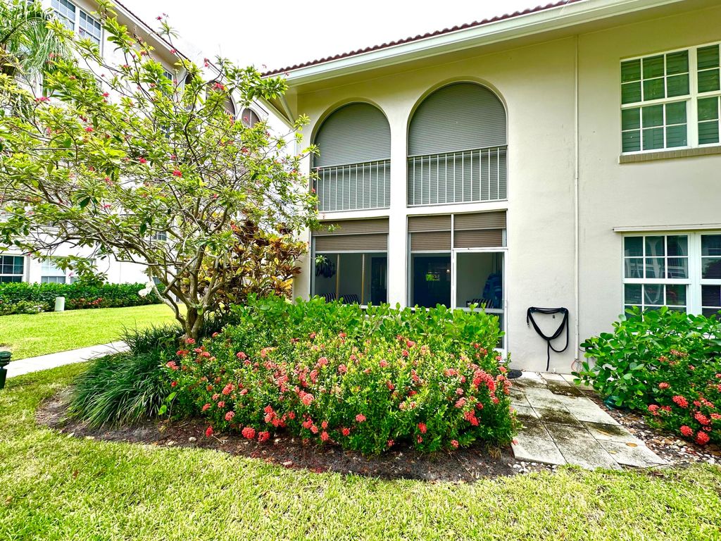 Photo of 250 NE 20th Street #1090, Boca Raton, FL 33431 (MLS # R11108179)