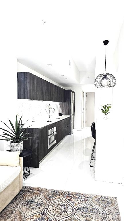 851 NE 1st Avenue 306