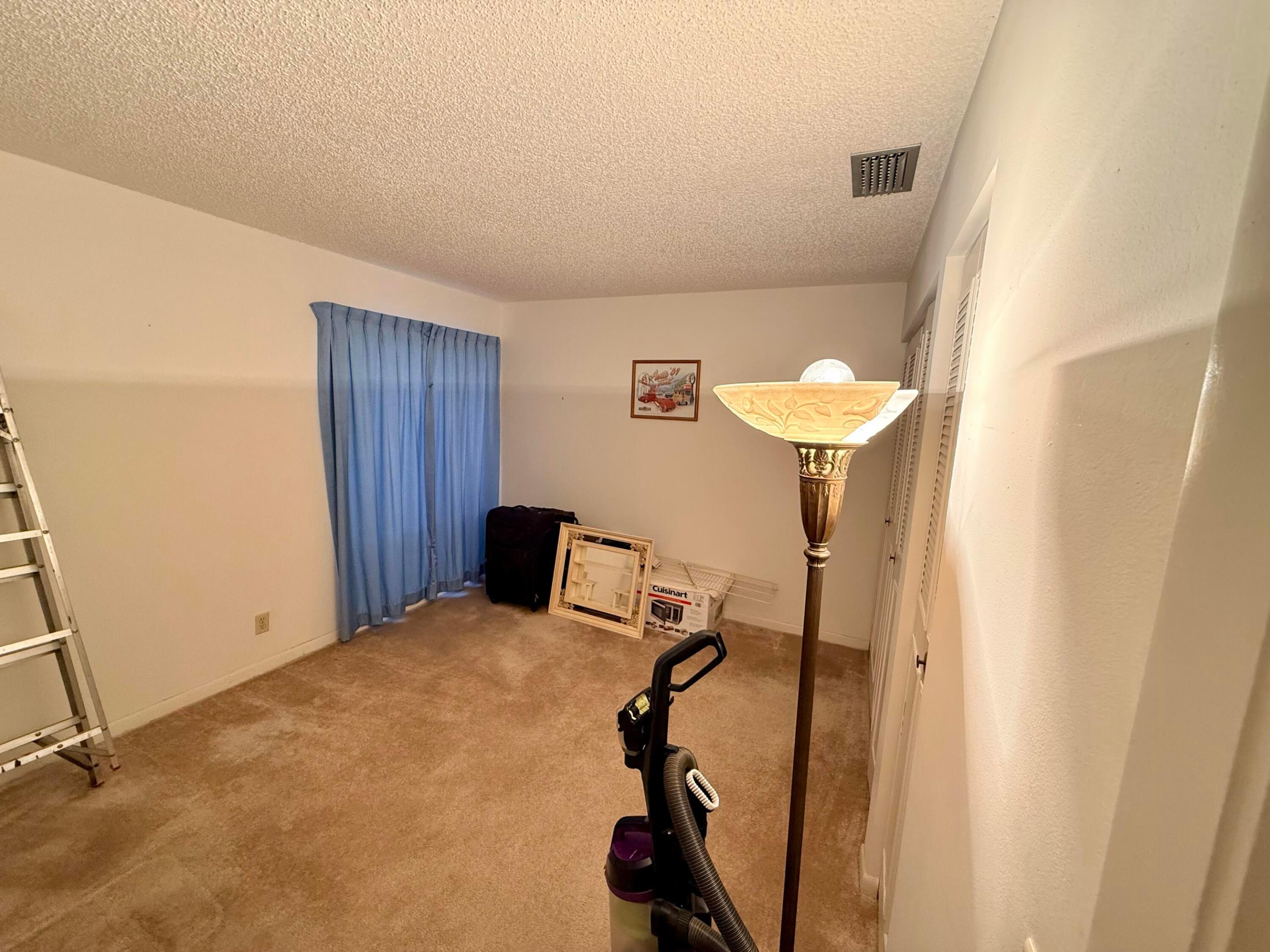 PINERIDGE II - Residential