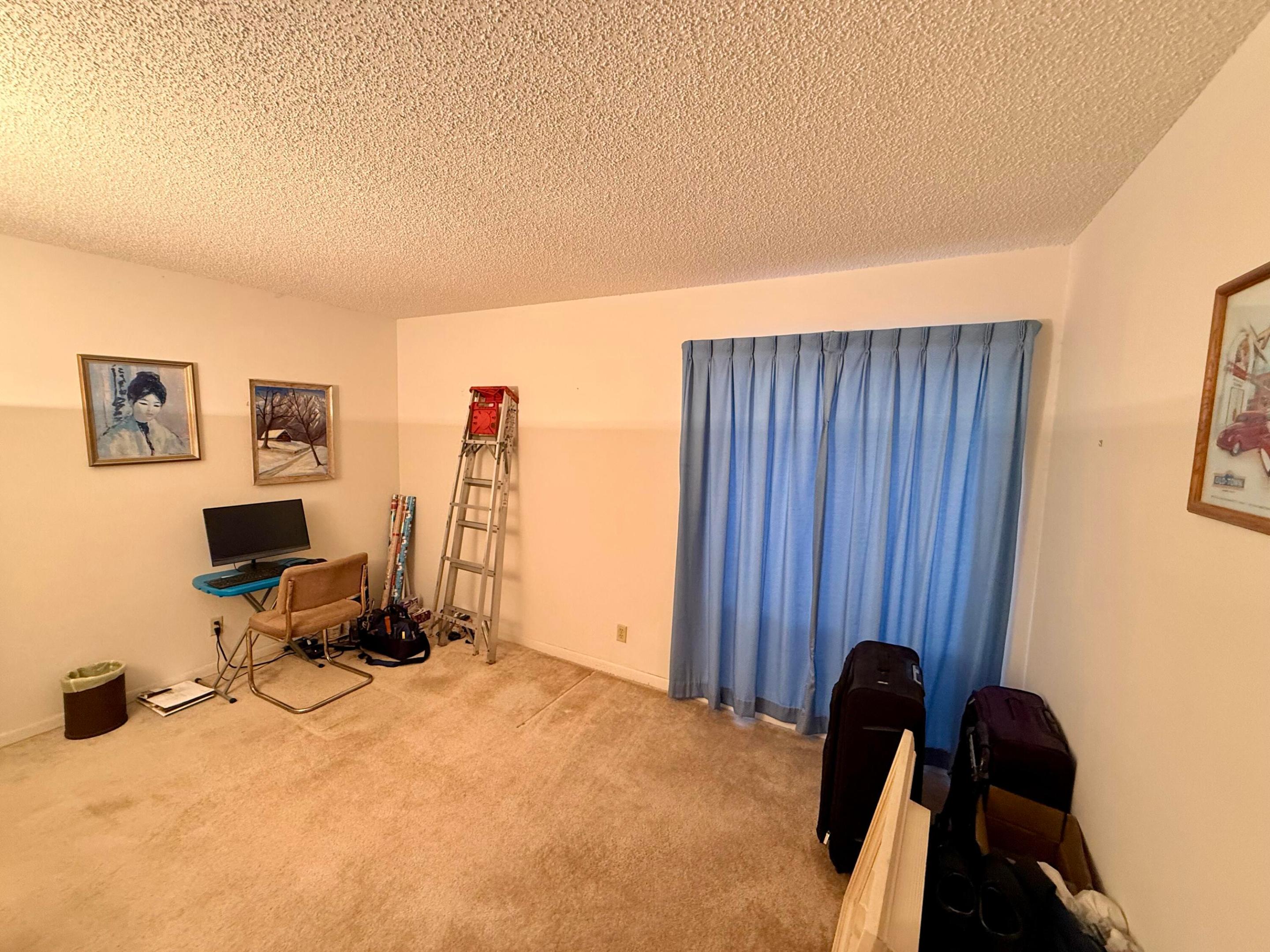 PINERIDGE II - Residential