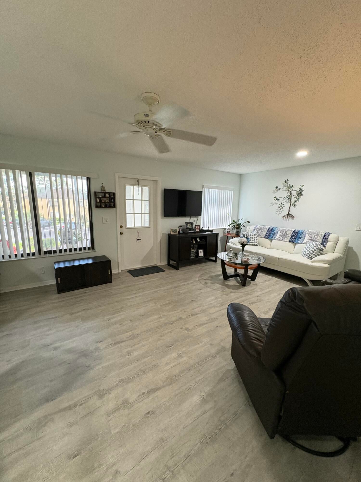 Properties 228 Pine HOV Circle A2