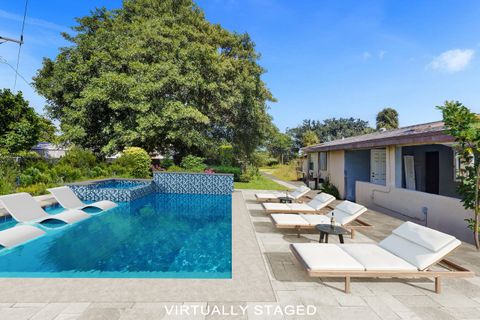 A home in Oakland Park