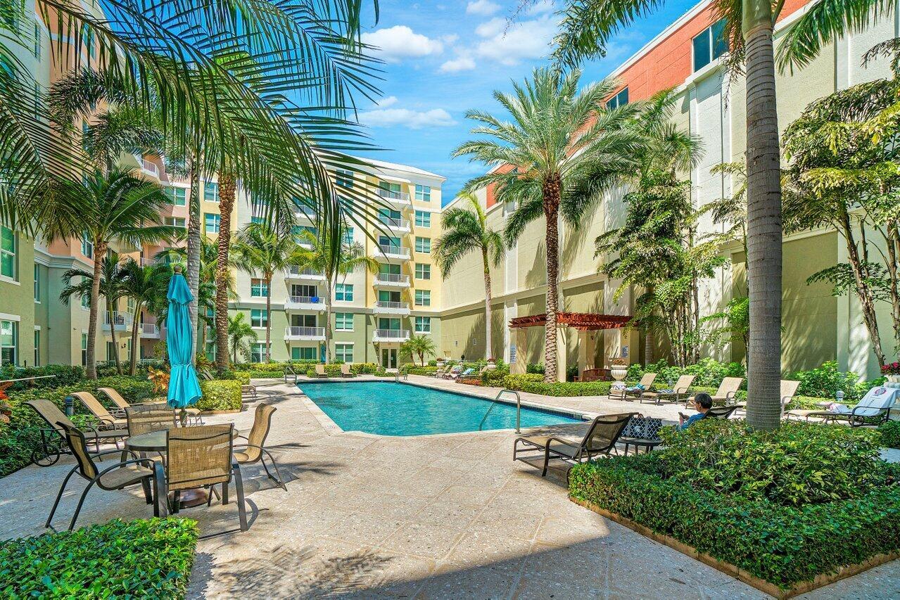 MOORINGS AT LANTANA CONDO - Residential Lease