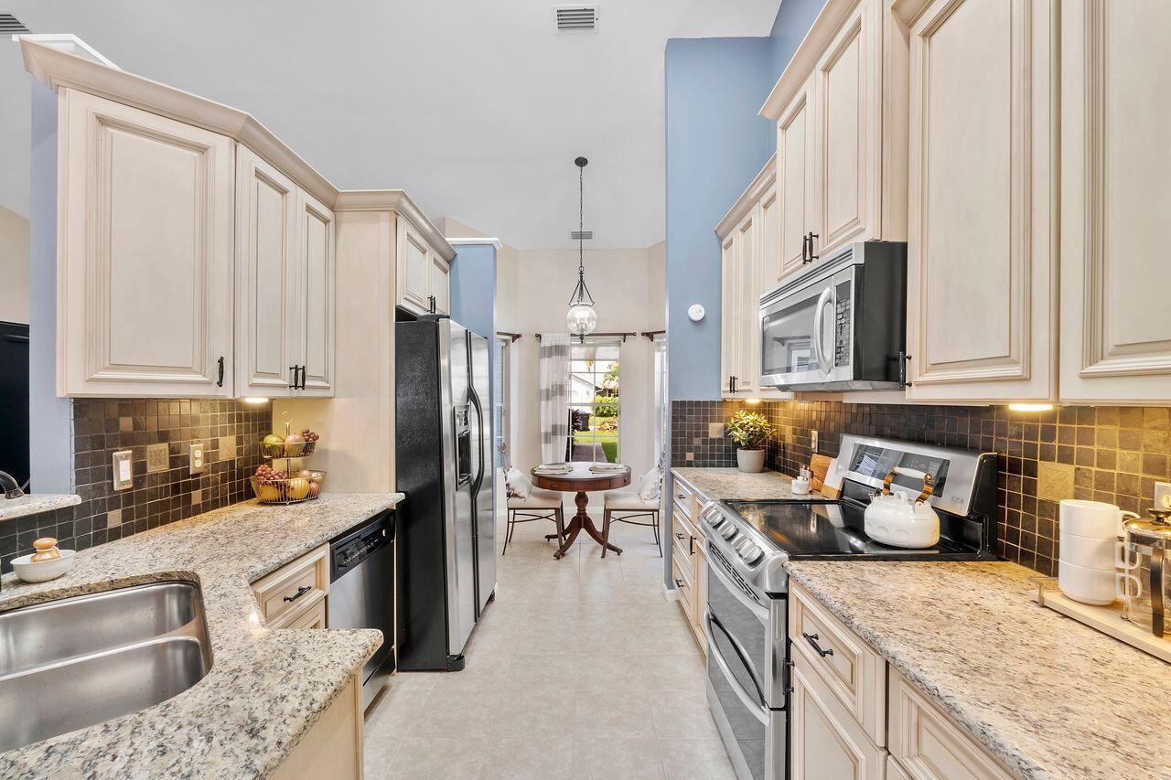 Tree Tops of Wellington - Residential