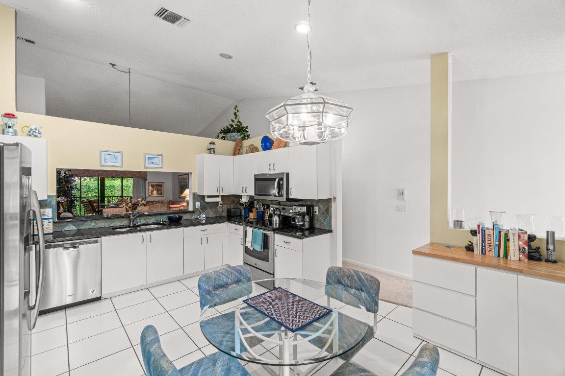 SUN VALLEY EAST CONDO - Residential