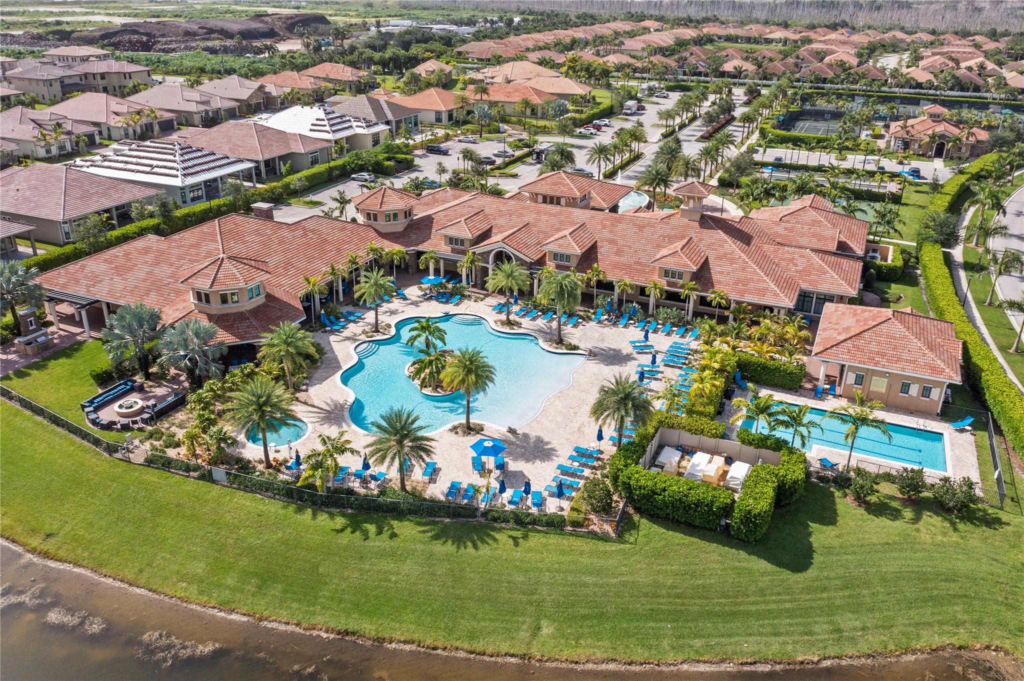 Four Seasons at Parkland - Residential