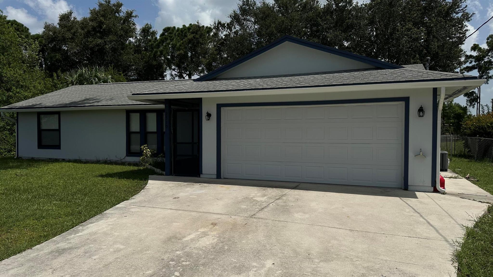 Welcome to this cozy 3-bedroom, 2-bathroom home featuring a 2-car garage and a fully fenced in backyard. This home is located just miles from the Savannas Preserves State Park and Sandhill Crane Park.