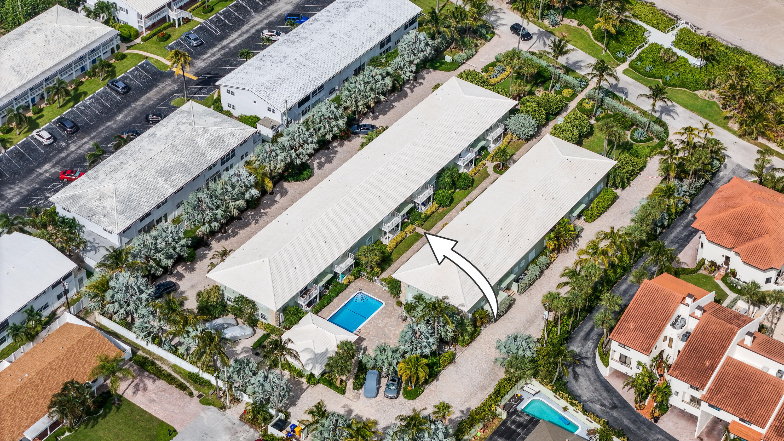 Ocean Manor Cond - Residential