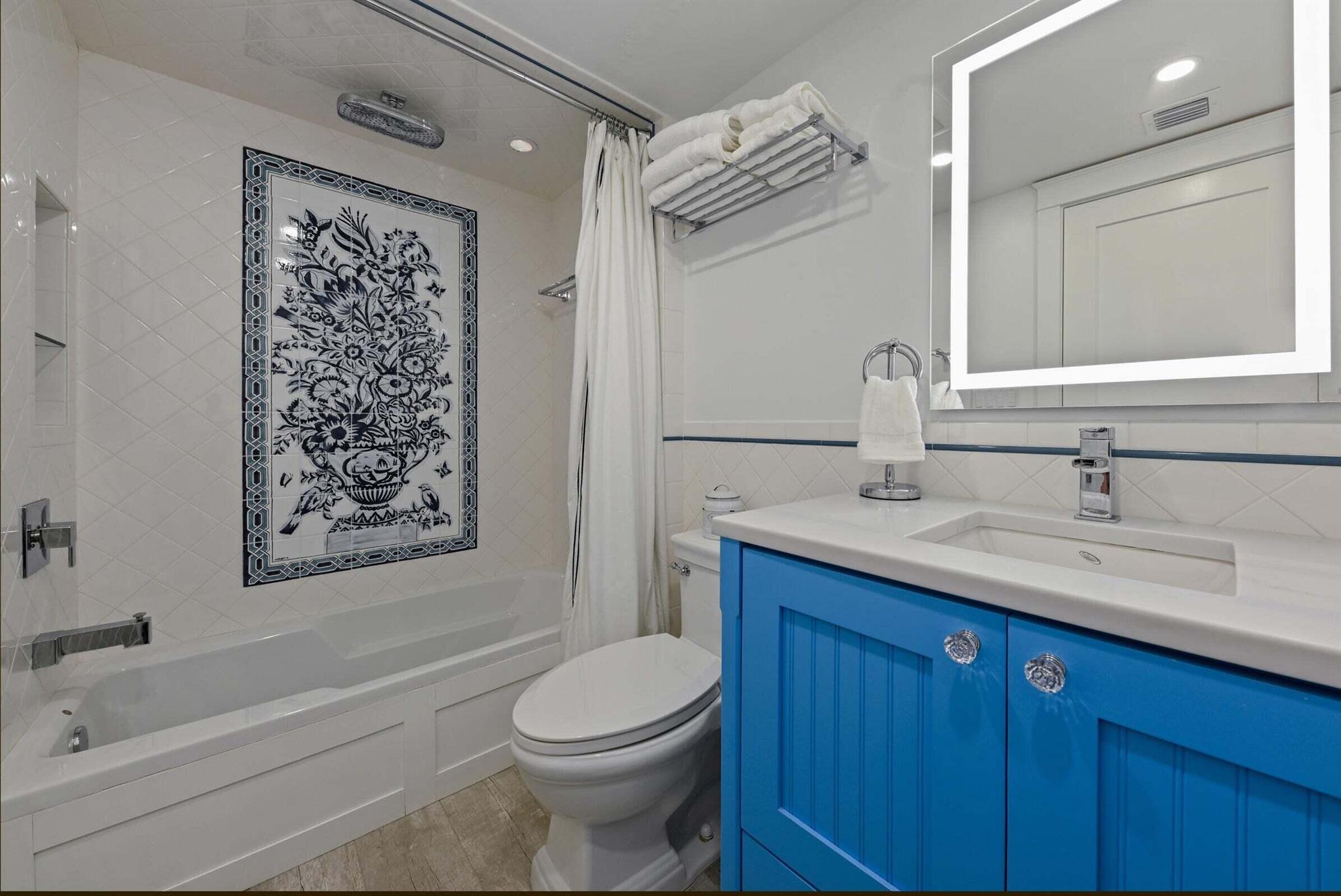 Ocean Manor Cond - Residential