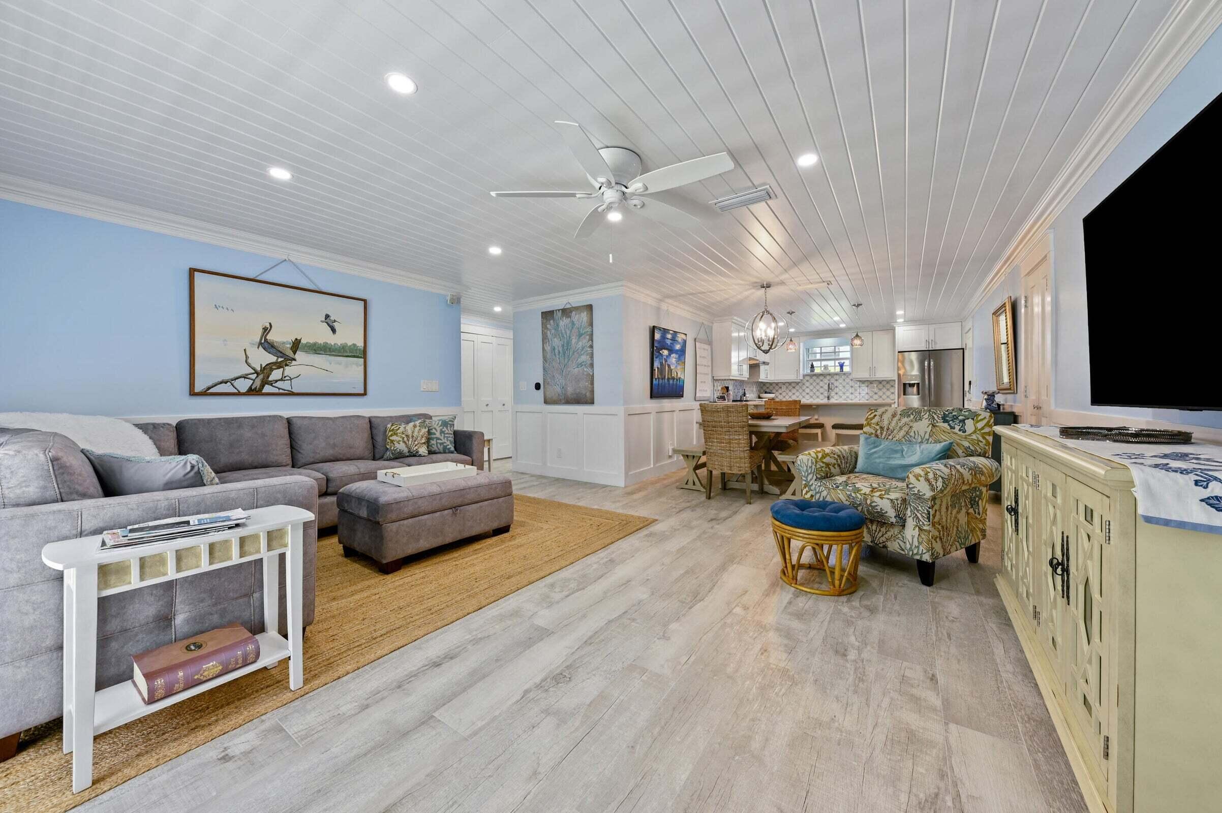 Ocean Manor Cond - Residential