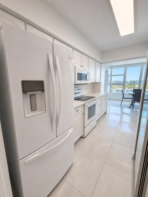 Tiny photo for 1620 S Ocean Boulevard #8H, Lauderdale By The Sea, FL 33062 (MLS # B26051528)