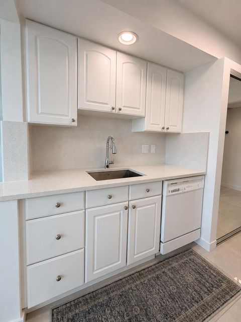 Tiny photo for 1620 S Ocean Boulevard #8H, Lauderdale By The Sea, FL 33062 (MLS # B26051528)