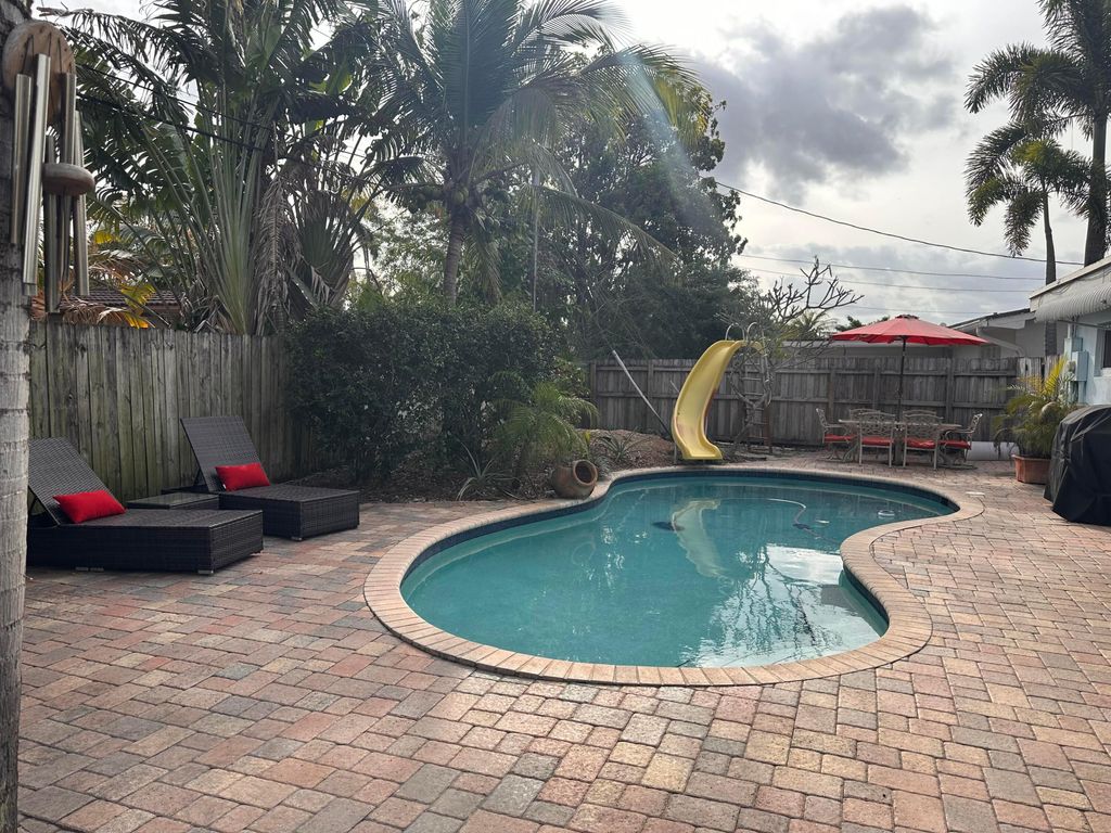 Photo of 1400 NW 46th Street, Fort Lauderdale, FL 33309 (MLS # B26014515)