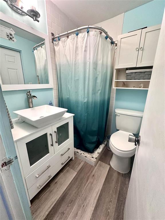 TWIN LAKES RESUB OF BLKS 11 12 - Residential