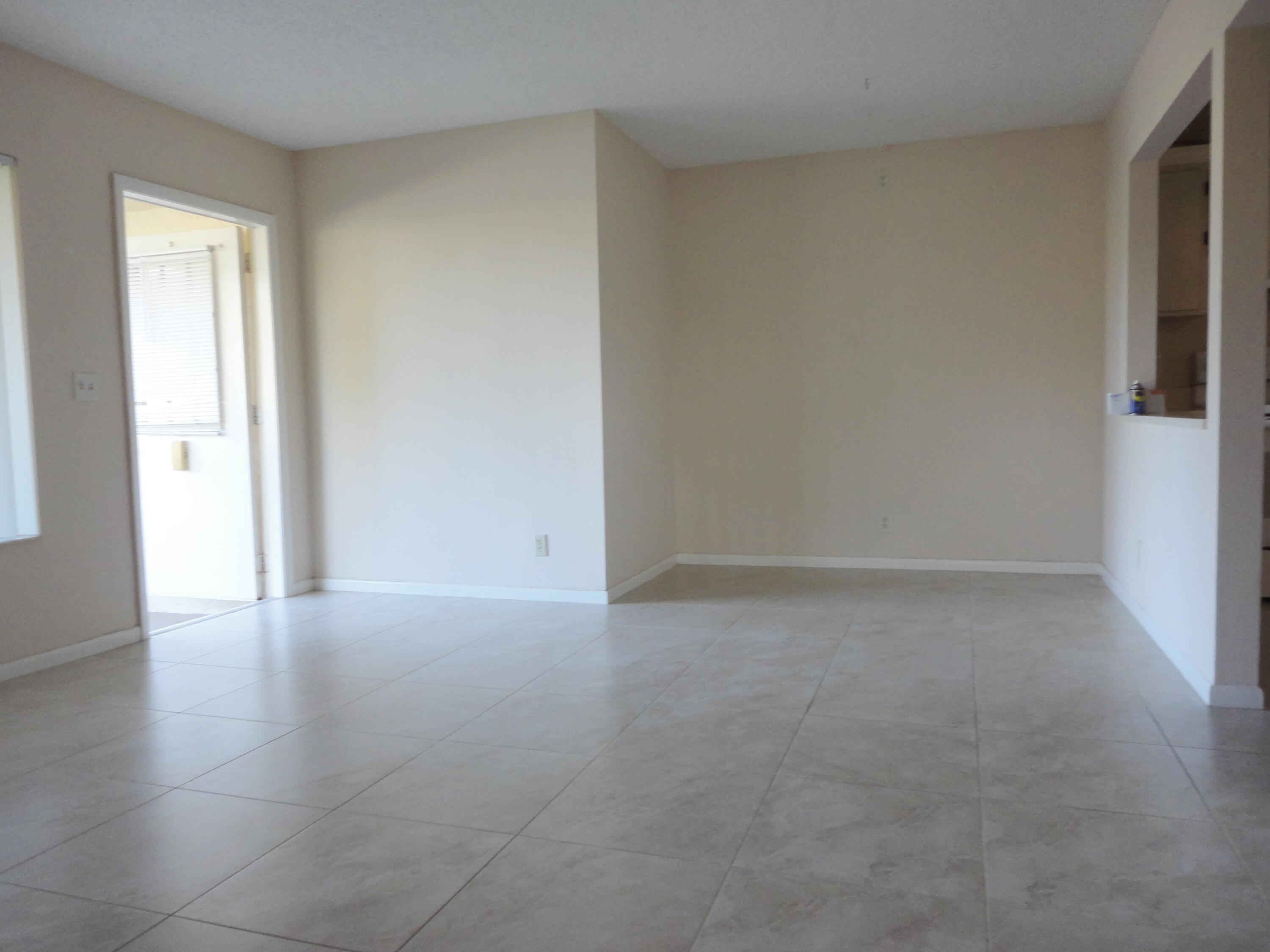 PINE RIDGE SOUTH III COND - Residential Lease