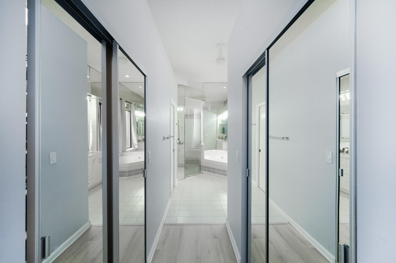 OAK RUN - Residential