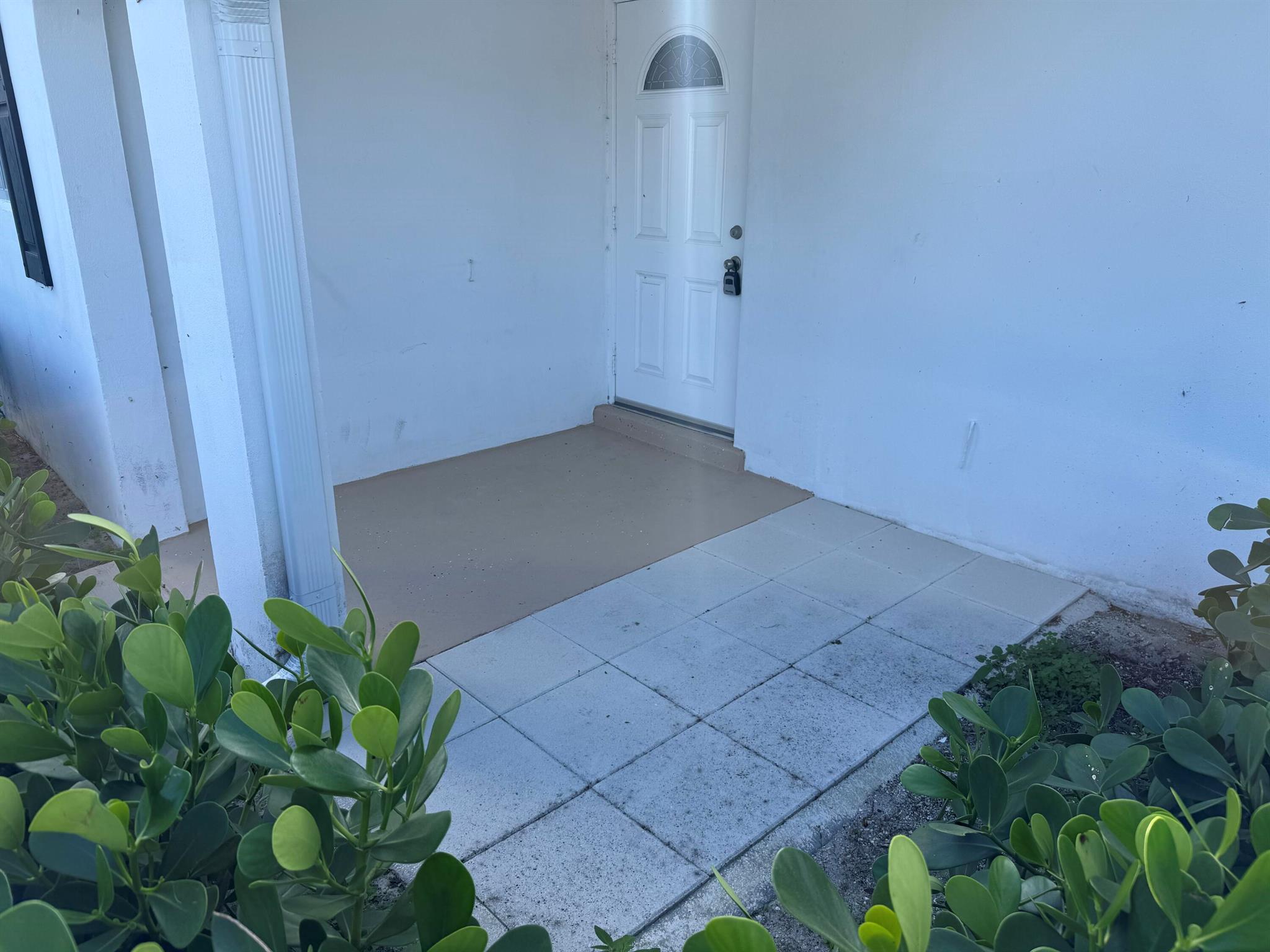 2920 Crosley Drive E M, West Palm Beach, FL, 33415/$109,900 1 2920 Crosley Drive E M