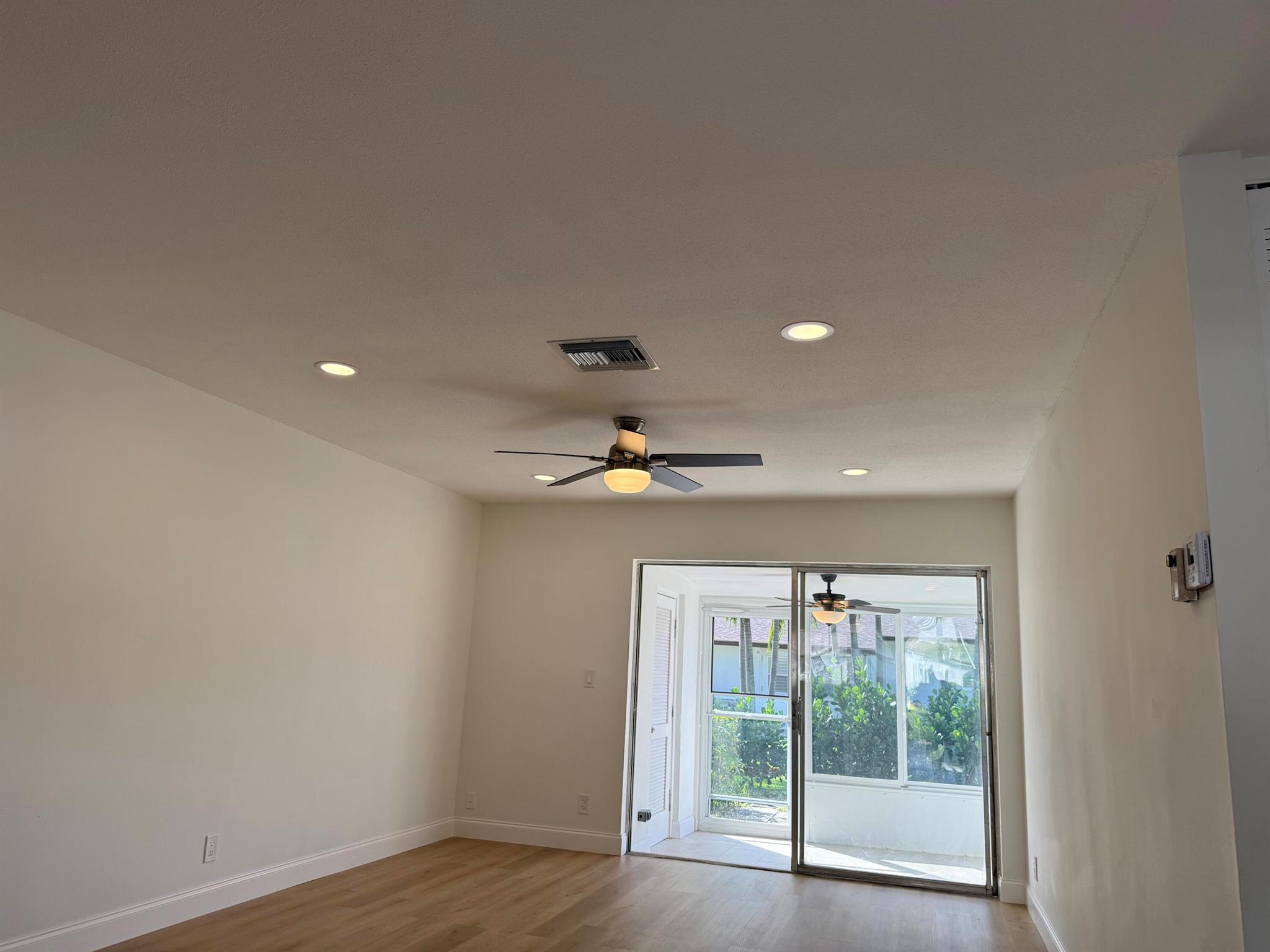 2920 Crosley Drive E M, West Palm Beach, FL, 33415/$109,900 4 2920 Crosley Drive E M