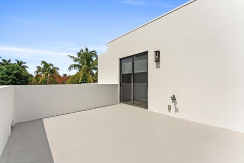 Tiny photo for 509 38th Street, West Palm Beach, FL 33407 (MLS # B26054061)
