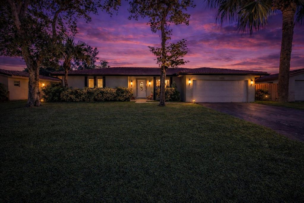 Photo of 10775 NW 40th Street, Coral Springs, FL 33065 (MLS # F10543092)