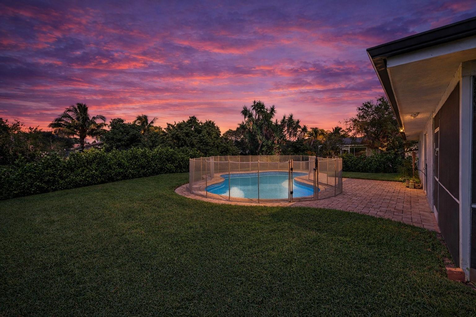 The Windings 70-44 B - Residential