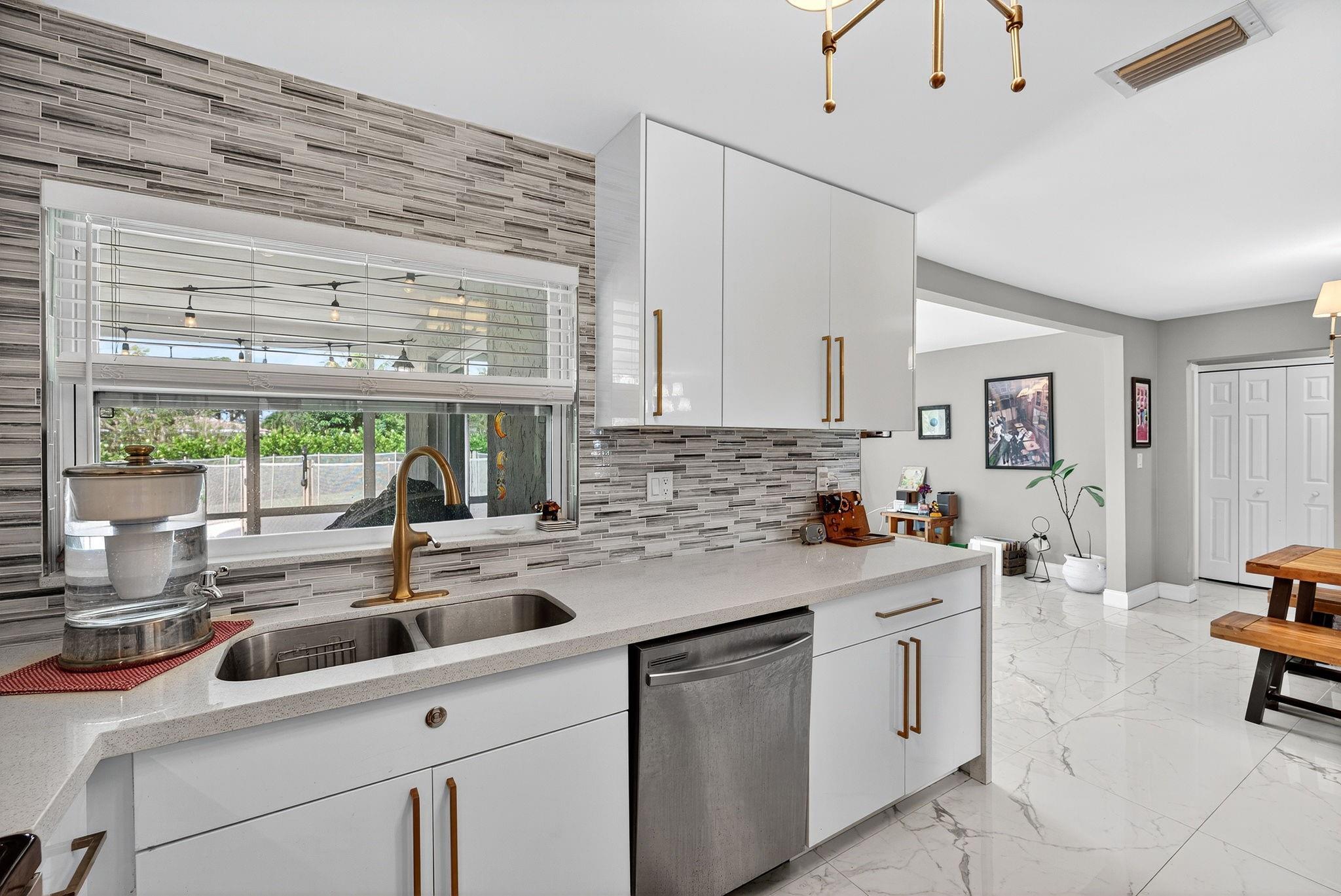 The Windings 70-44 B - Residential