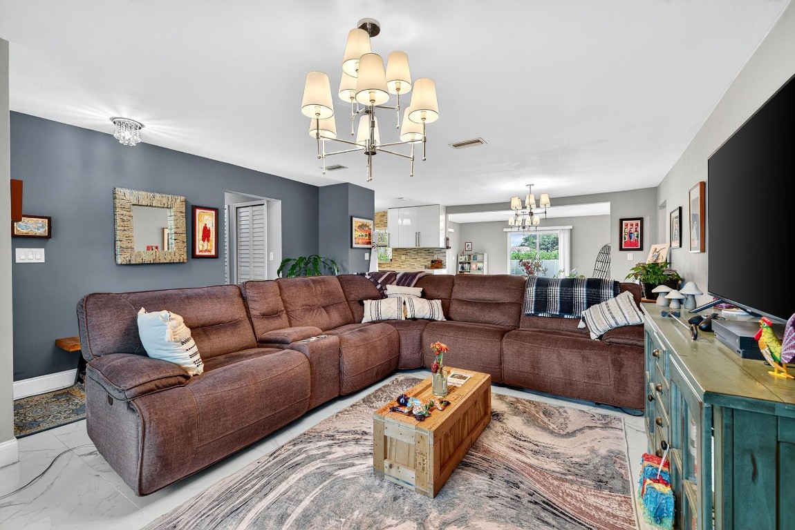 The Windings 70-44 B - Residential